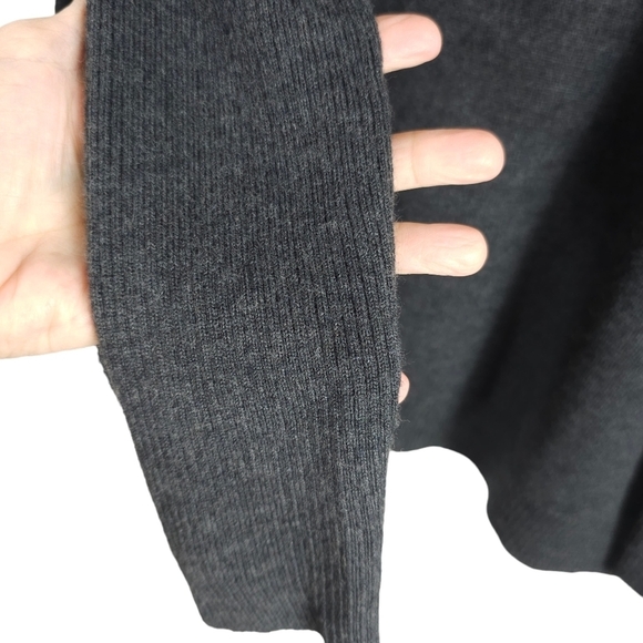 Cynthia Rowley Gray Bat Wing Cowl Neck Sweater - Picture 4 of 10